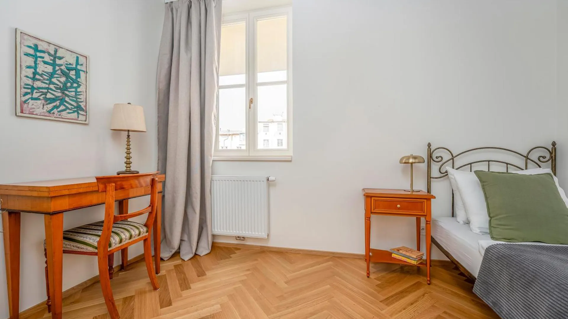 Visit Oomph Apartments Prague