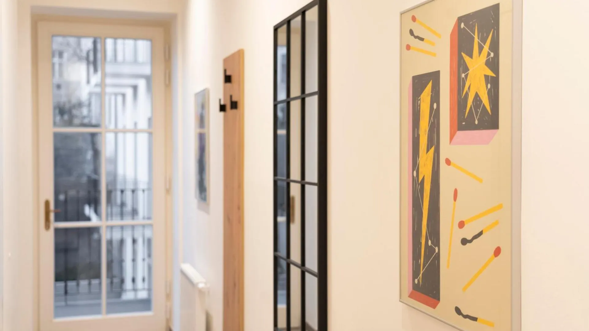 Visit Oomph Apartments Prag