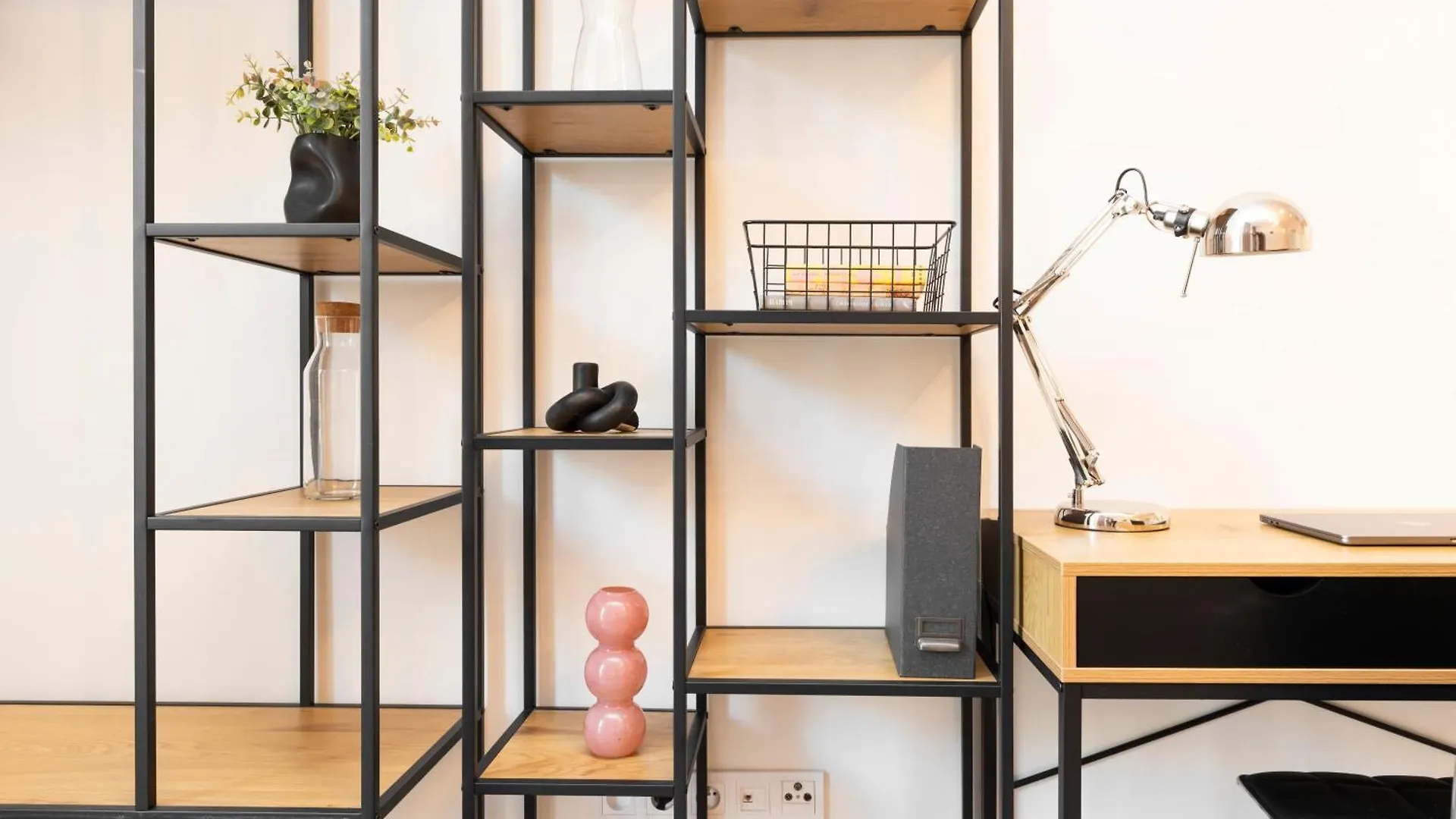 Visit Oomph Apartments Prag Çek Cumhuriyeti