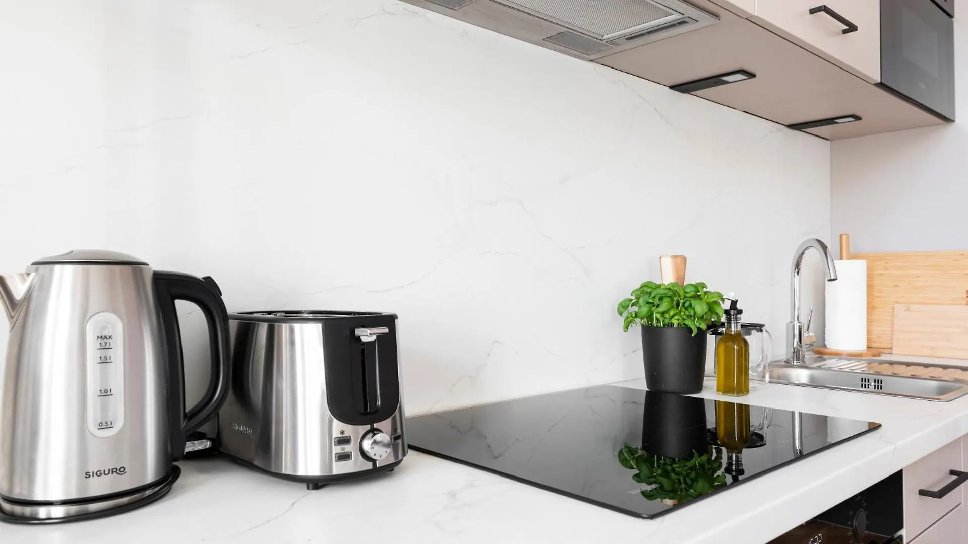 Visit Oomph Apartments Prag