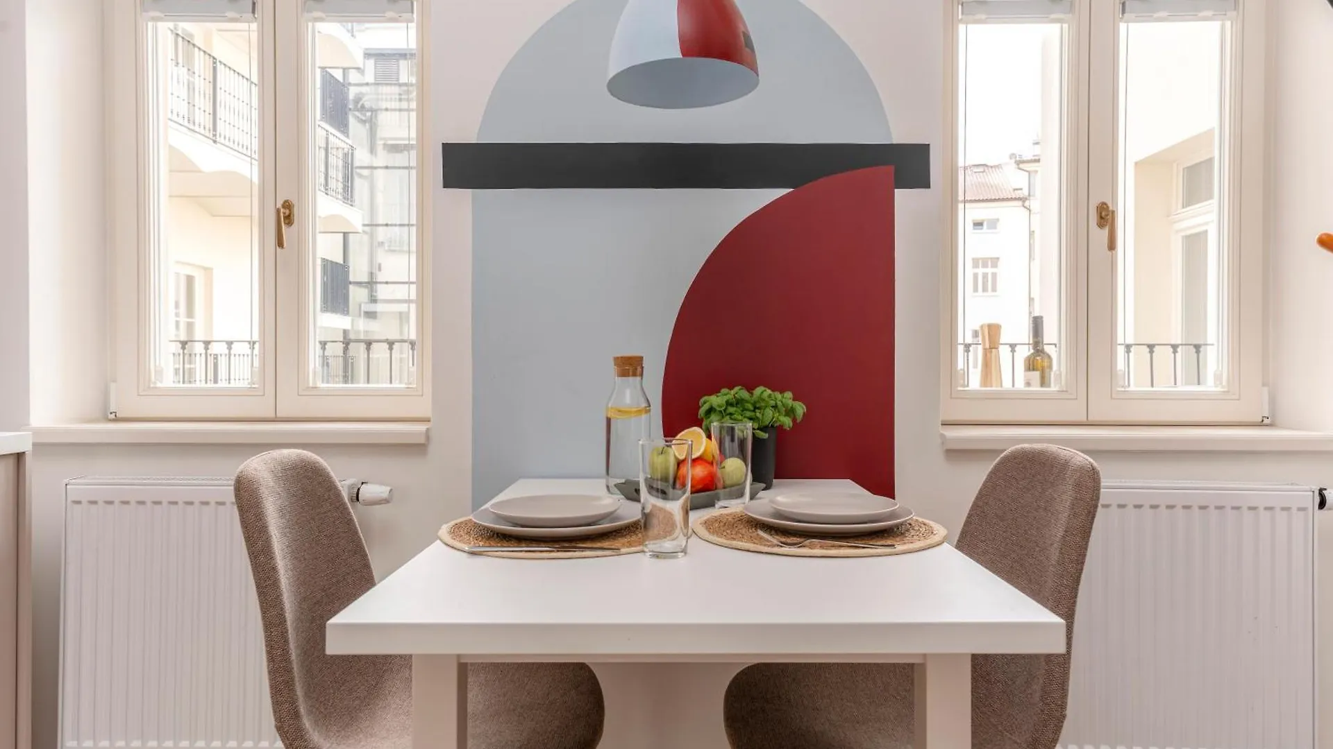 Visit Oomph Apartments Praga